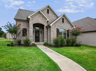 65 Wildwood Place Cir, Little Rock, AR 72223