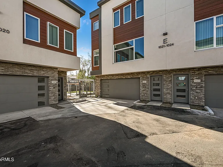 1023 W 5th St #1018 — Photo 41