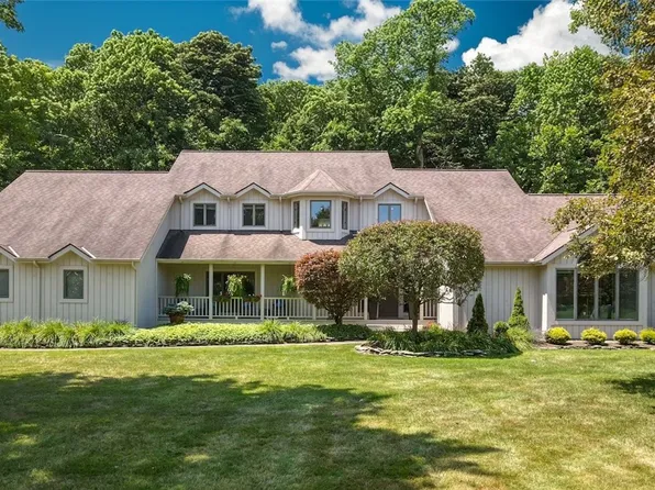 3700 Chagrin River Rd, Moreland Hills, OH 44022