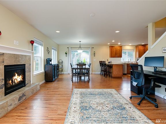 5th image of 10412 Galleon Pl NW