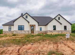 1013 Freedom Ct, Peaster, TX 76485