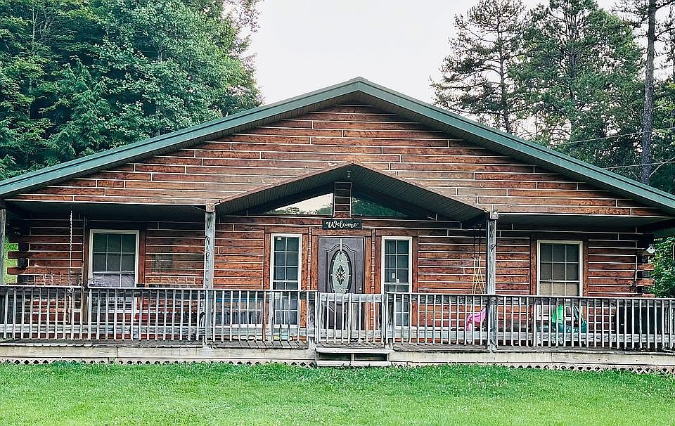 1st image of 2633 Rocklick Rd