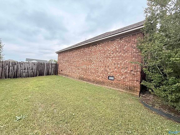 5th image of 27553 Grant Dr