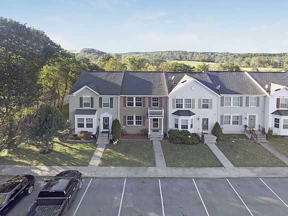 2nd image of 24 Snead Dr