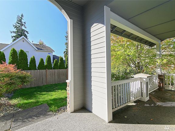 5th image of 21117 48th Ave W