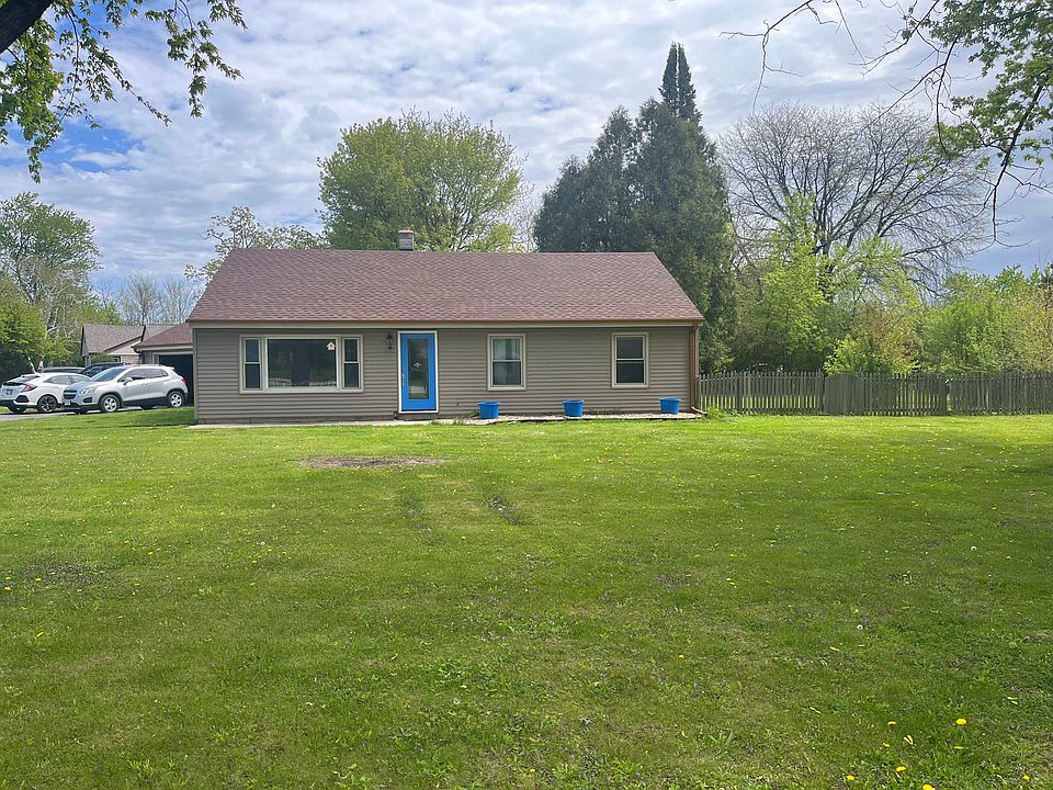 1st image of 5180 S Tuckaway Dr