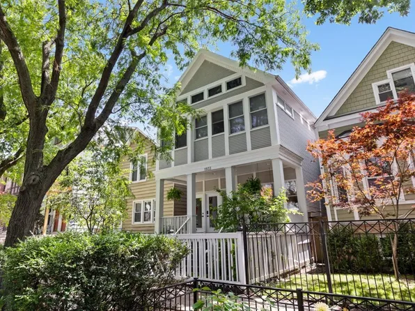 1933 W School St, Chicago, IL 60657