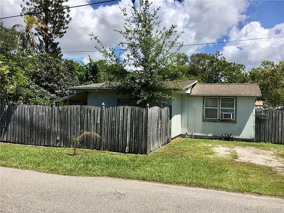 2nd image of 2902 Hawthorne St