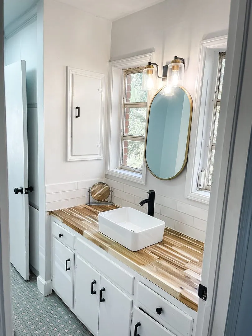 Charming Apt near Savannah's Historic District! Unit 1 — Photo 3