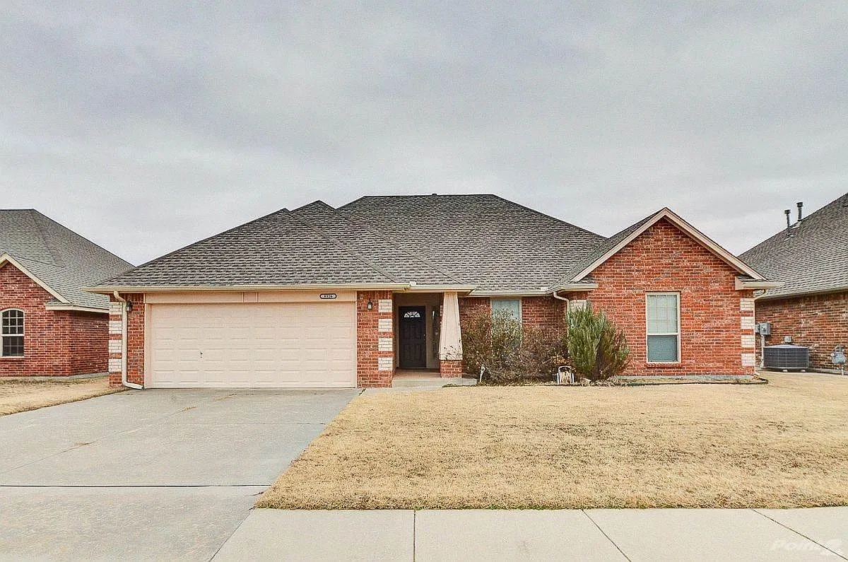 Homes for Rent/Lease in Elizabeth Heights, Okla... — Photo 2