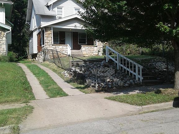 5th image of 5534 Olive St