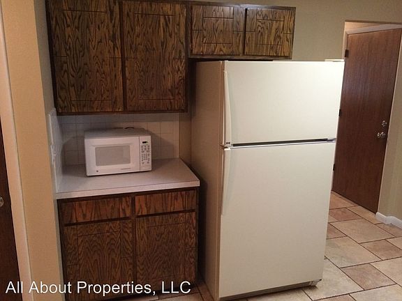 3rd image of 501 36th Avenue Ct