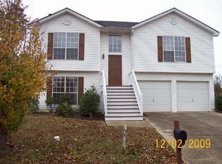 3812 Cedar Trace Ln, Ellenwood, GA 30294