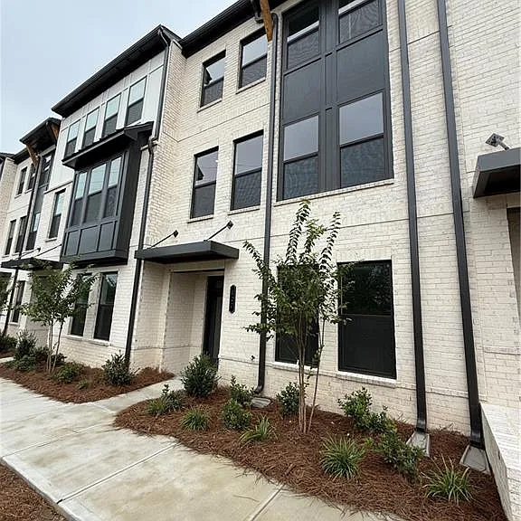 407 Nix Ln — Photo 1
