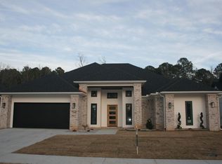 6110 Creekwater Dr, Bryant, AR 72002
