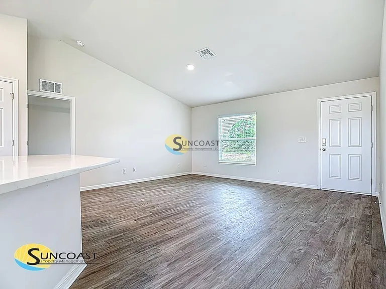 7005 Hemlock Crse — Photo 40
