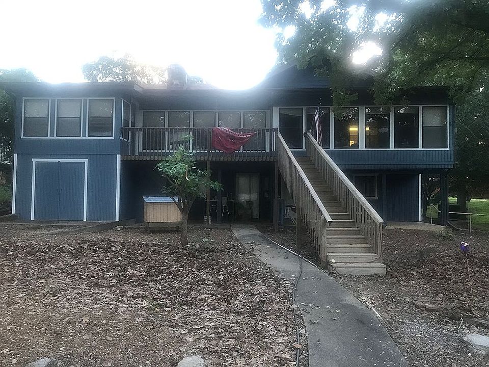 2nd image of 62 Winnebago Dr