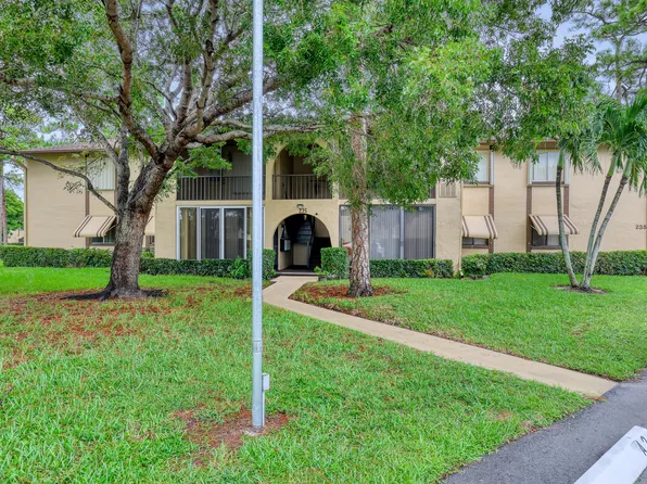 235 Pine Hov Circle #A-1, Greenacres, FL 33463