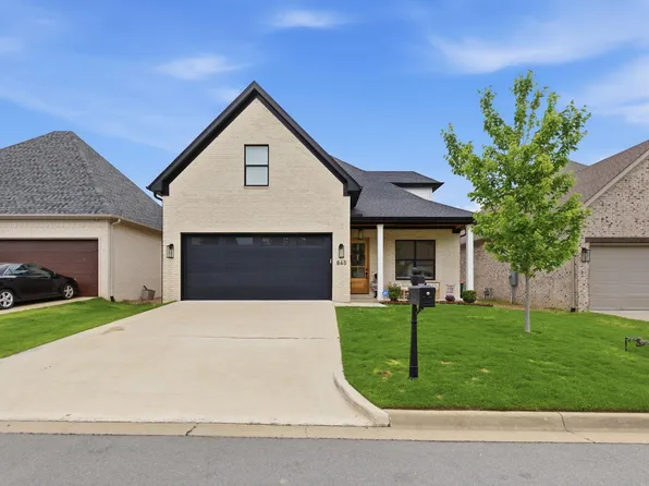 845 Wildcreek Cir, Little Rock, AR 72223