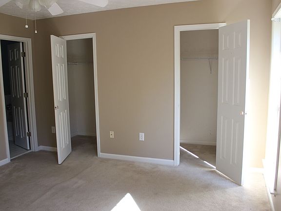 5th image of 413 Forest Park Dr