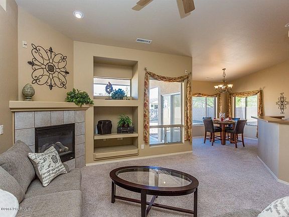 3rd image of 6908 E Sandhurst Dr