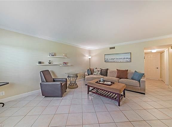 2nd image of 1100 Gulf Shore Blvd N APT 107