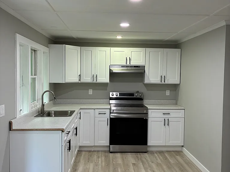 123 Jefferson Dr — Photo 3