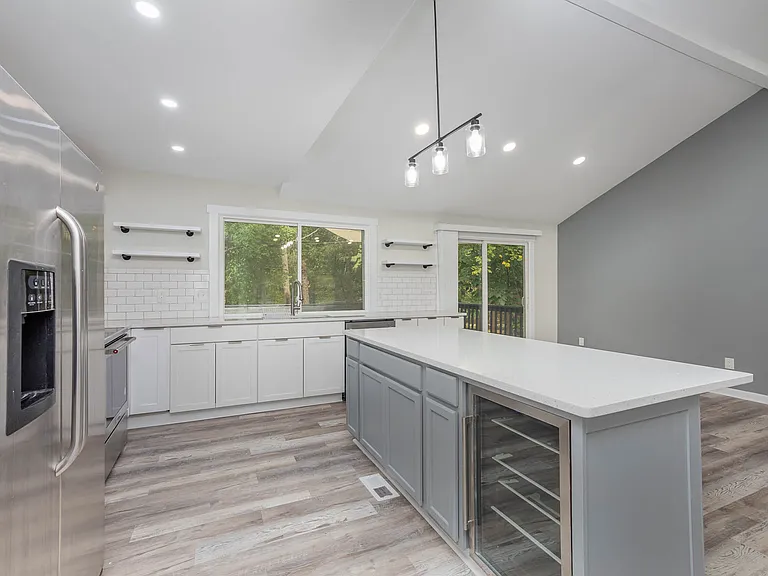 9501 Fairway Ridge Rd — Photo 6