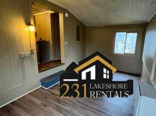 1237 3rd St #2, Muskegon, MI 49441