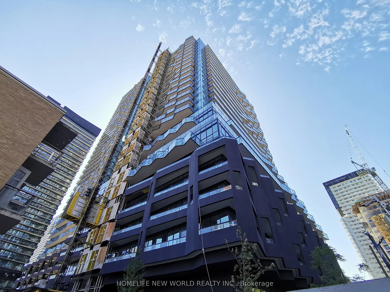 1 bed, $2,100 — Photo 2
