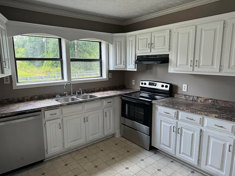 3403 A Bagwell Rd — Photo 6