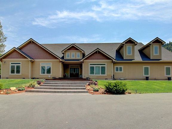 2nd image of 85 Manzanita Dr