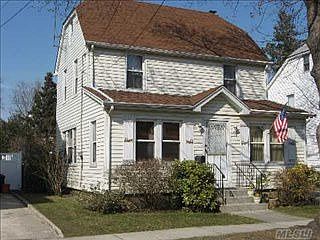 5th image of 33 Princeton St