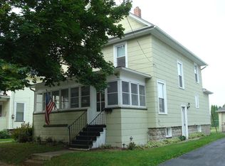 26 South St, Le Roy, NY 14482