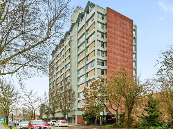 1313 Lincoln St APT 503, Eugene, OR 97401