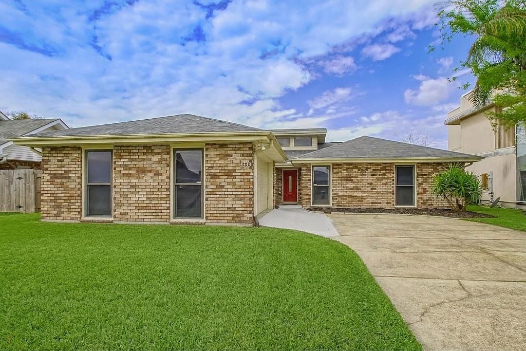 3333 Grandlake Blvd