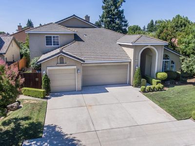 2163 E Omaha Ave, Fresno, CA, 93720