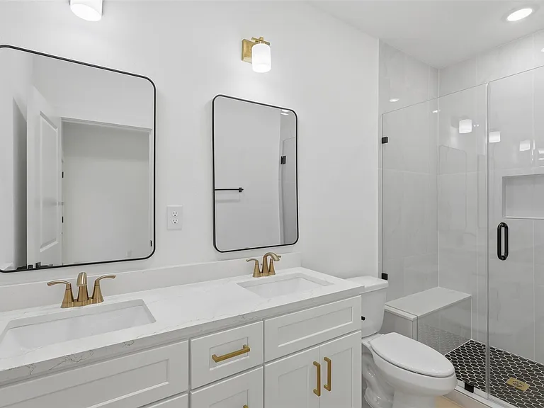 5921 Mountwood St #B — Photo 19