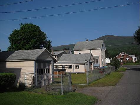 Corner of Anthony & No Summer