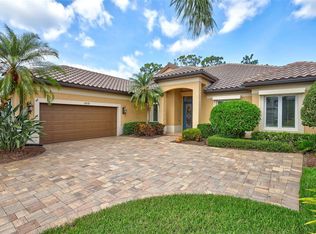 4818 88th St E, Bradenton, FL 34211