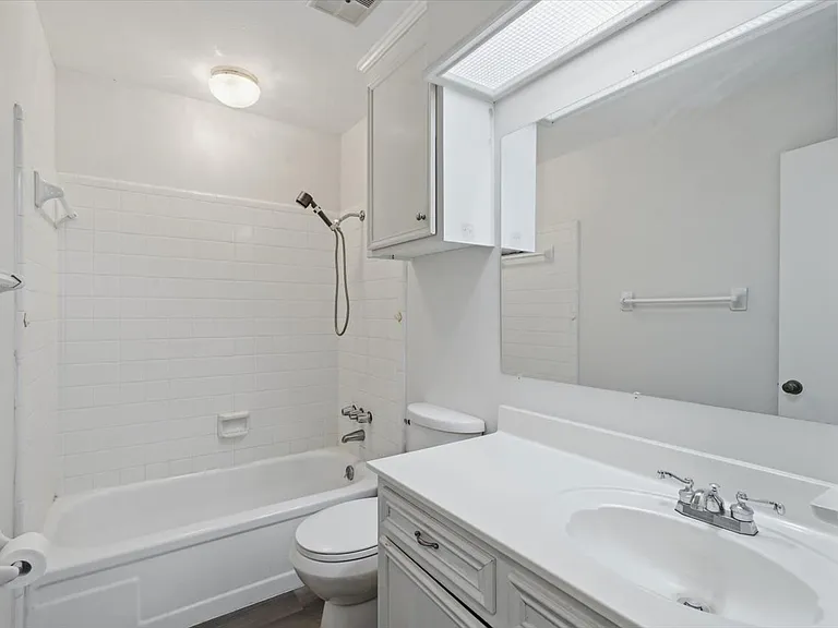 131 Cypress Dr — Photo 19