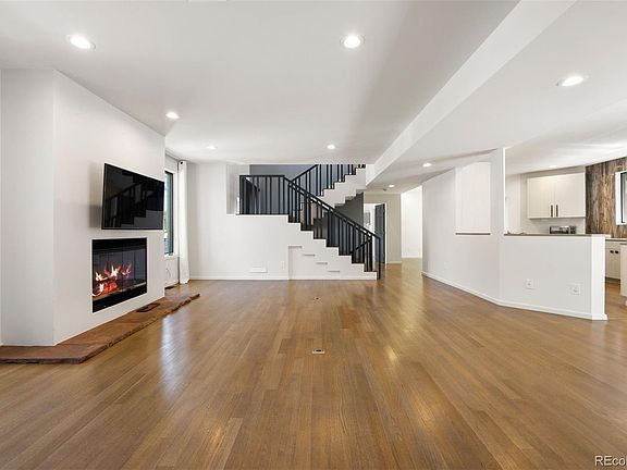 2nd image of 290 Madison St #L
