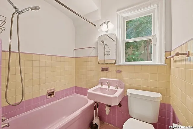 412 Club Dr #1 — Photo 14