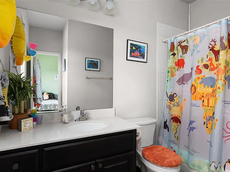 1511 Lawrence St — Photo 13