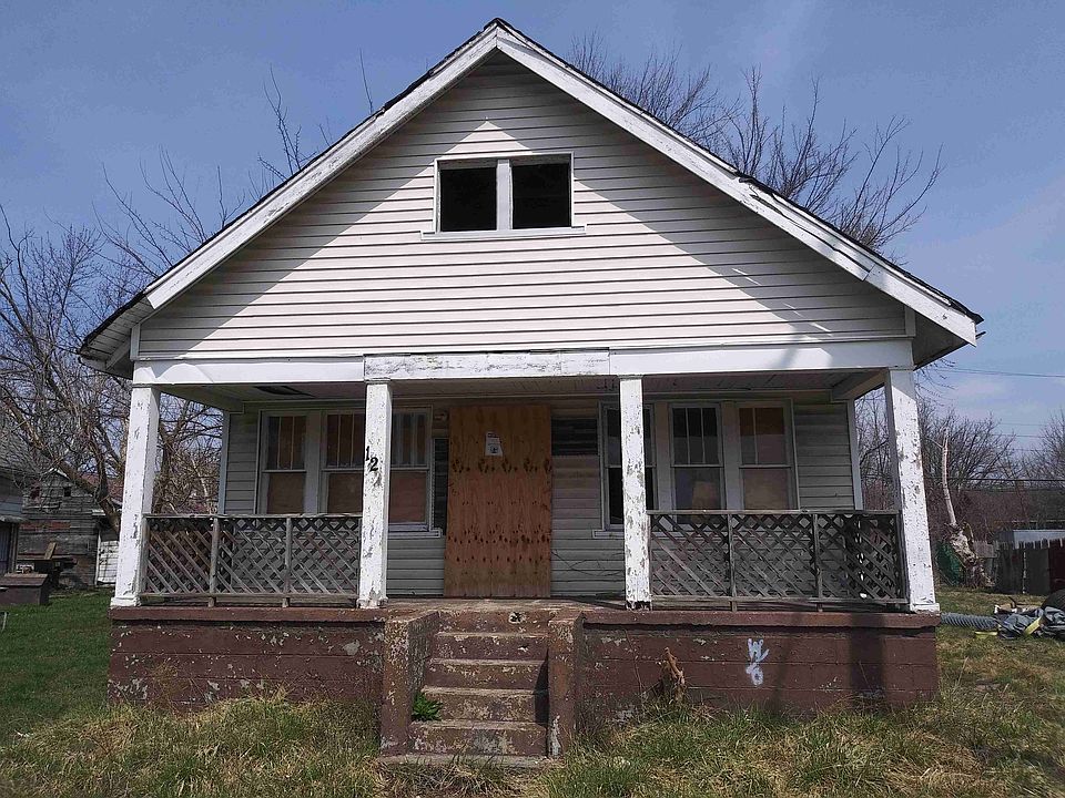 123 E Margaret