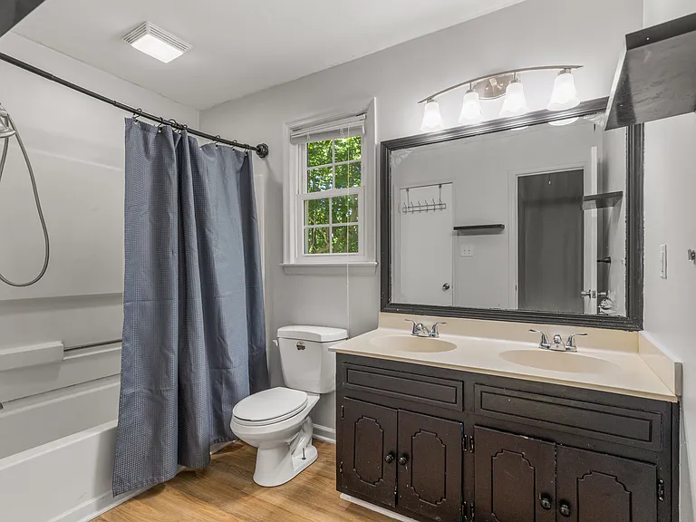 4001 London Rd — Photo 32