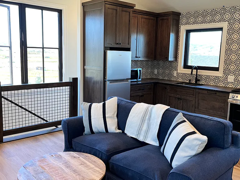 1273 Dovetail Ct — Photo 8