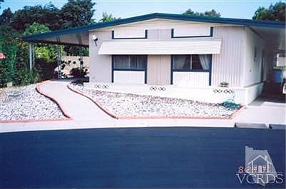 1st image of 221 Pollock Ln #221