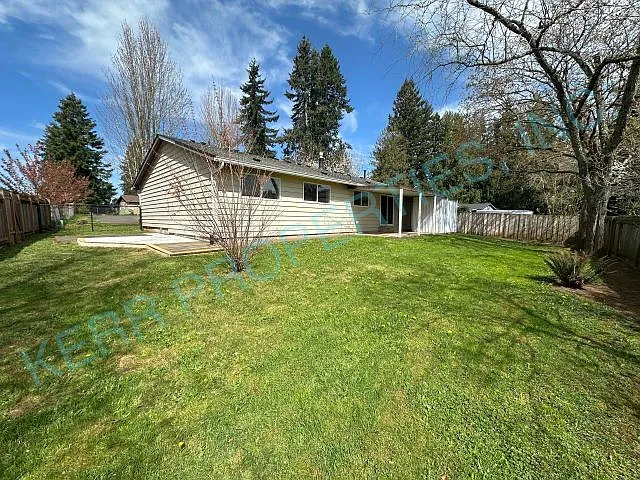 18138 Seaman Ave — Photo 20