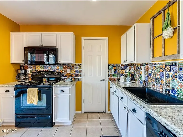 550 W Calle Sombra Linda — Photo 21